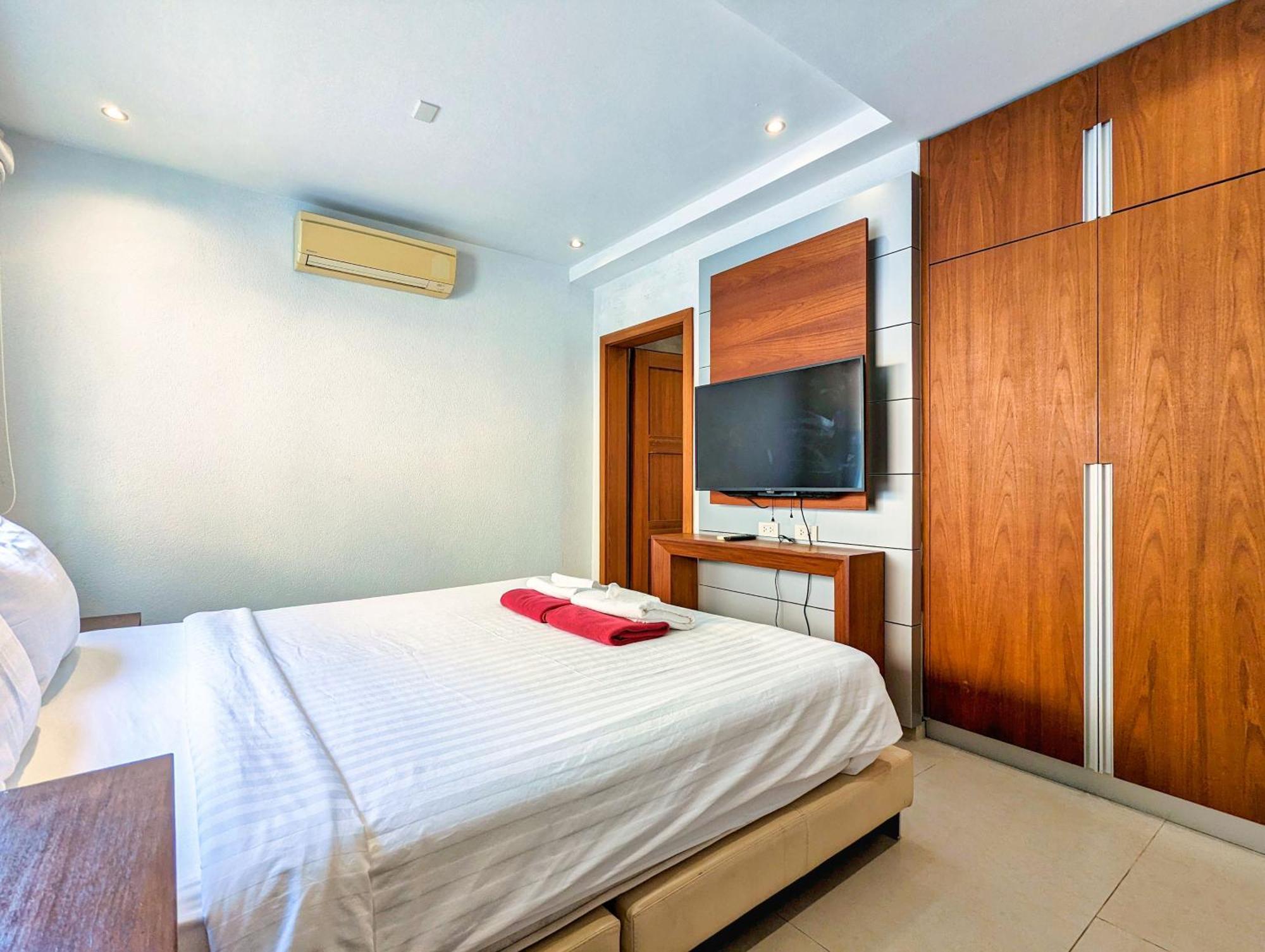 Half Moon Beach Villa - By Kohchangvillas Csang-sziget Kültér fotó